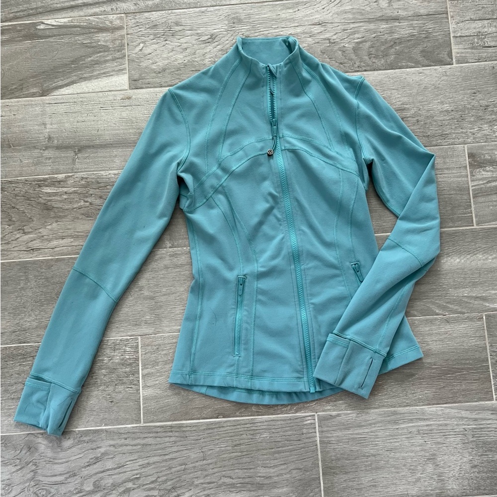 Lululemon Define jacket, teal color size 6. Like new.